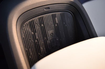 2026 Nissan Leaf Platinum+