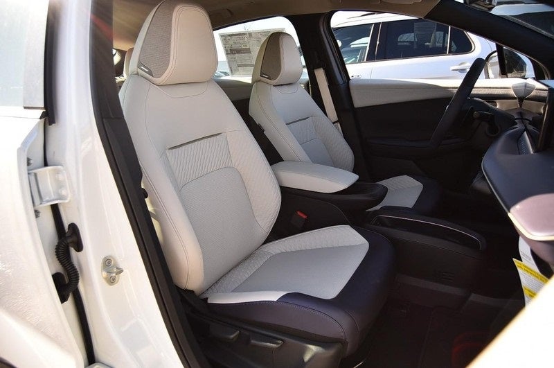 2026 Nissan Leaf Platinum+