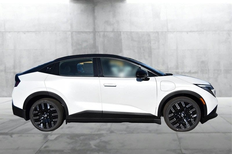 2026 Nissan Leaf Platinum+