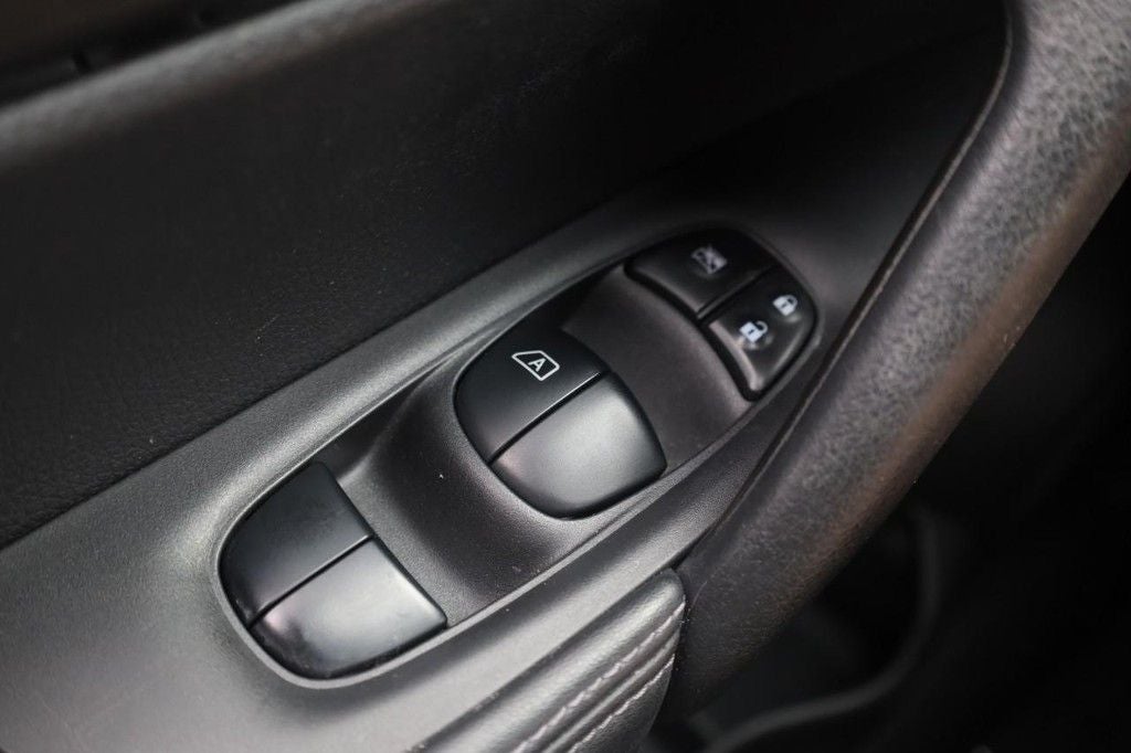 2020 Nissan Rogue SV Premium Package AWD [MotorTrend Certified]