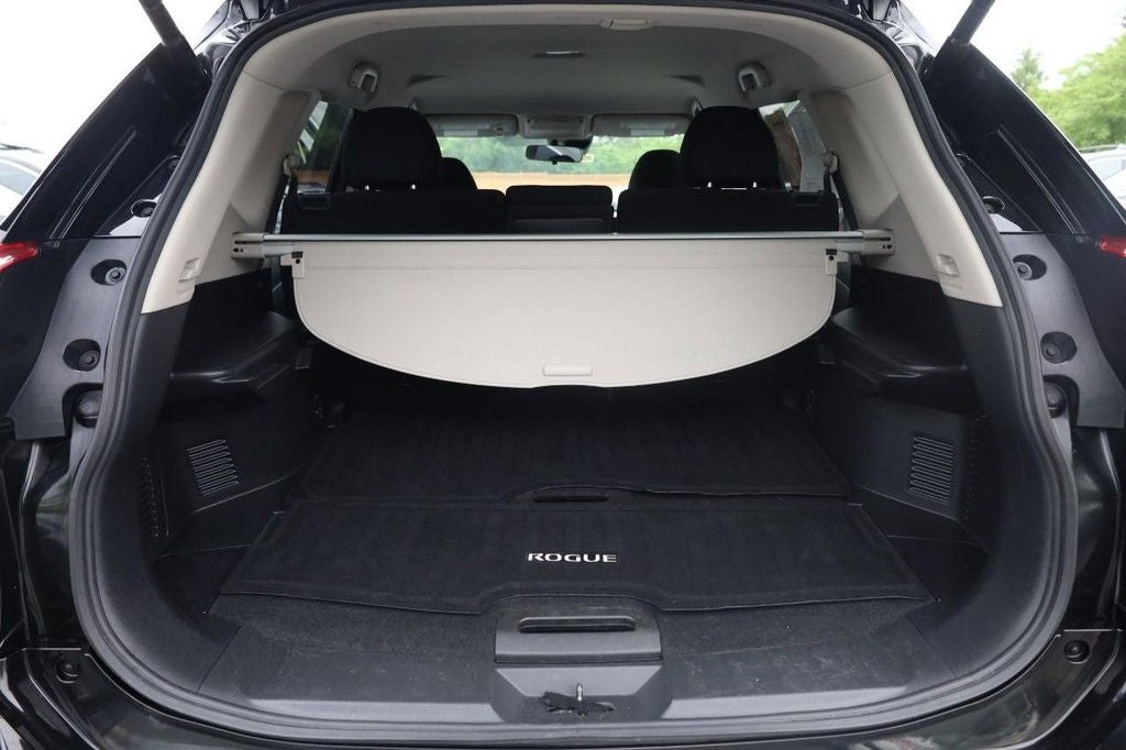 2020 Nissan Rogue SV Premium Package AWD [MotorTrend Certified]