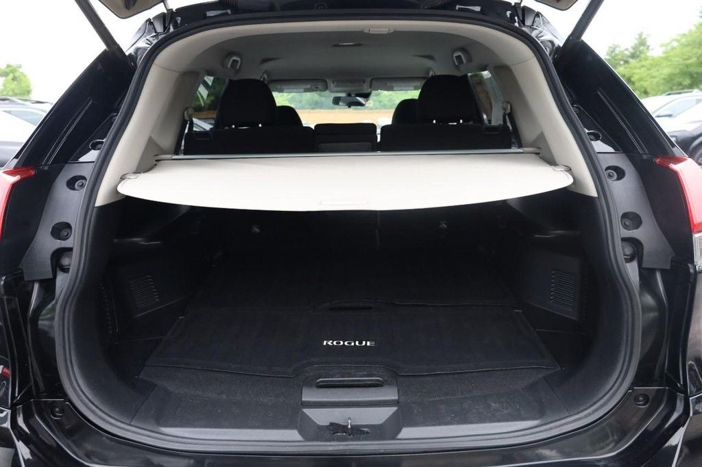 2020 Nissan Rogue SV Premium Package AWD [MotorTrend Certified]