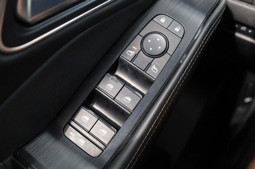 2021 Nissan Rogue SV Premium Package AWD [MotorTrend Certified]