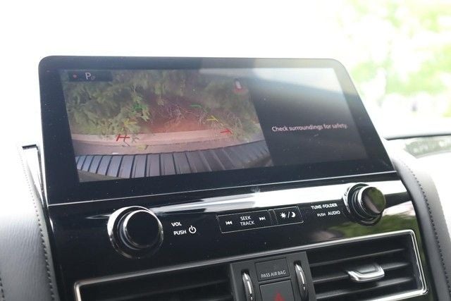 2024 Nissan Armada SV