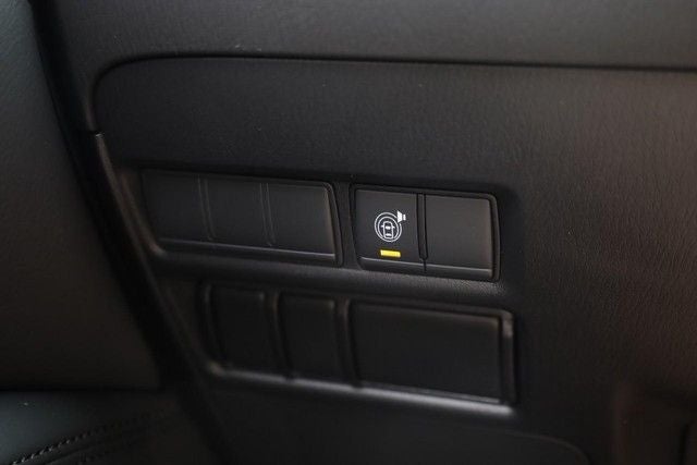2024 Nissan Armada SV