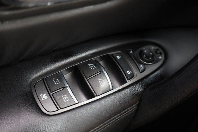 2022 Nissan Armada SV 4WD w/ Appearance Package