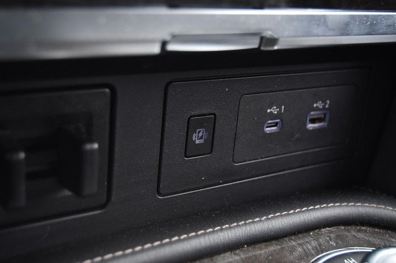 2021 Nissan Armada Platinum 4WD [MotorTrend Certified]