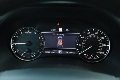 2021 Nissan Armada Platinum 4WD w/ Rear Entertainment [MotorTrend Certified]