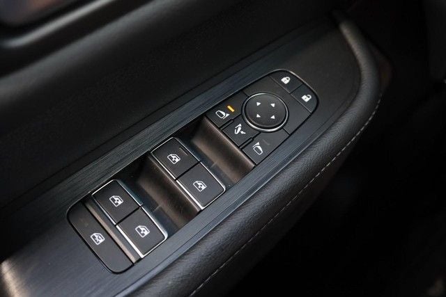 2025 Nissan Armada Platinum