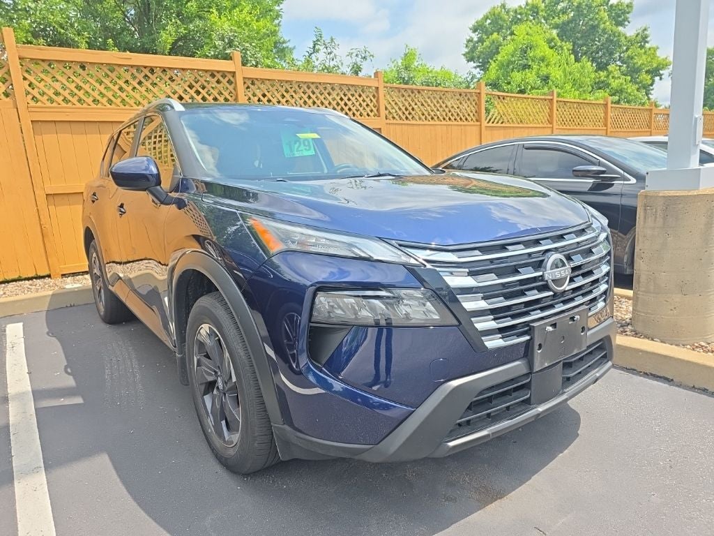 2025 Nissan Rogue SV