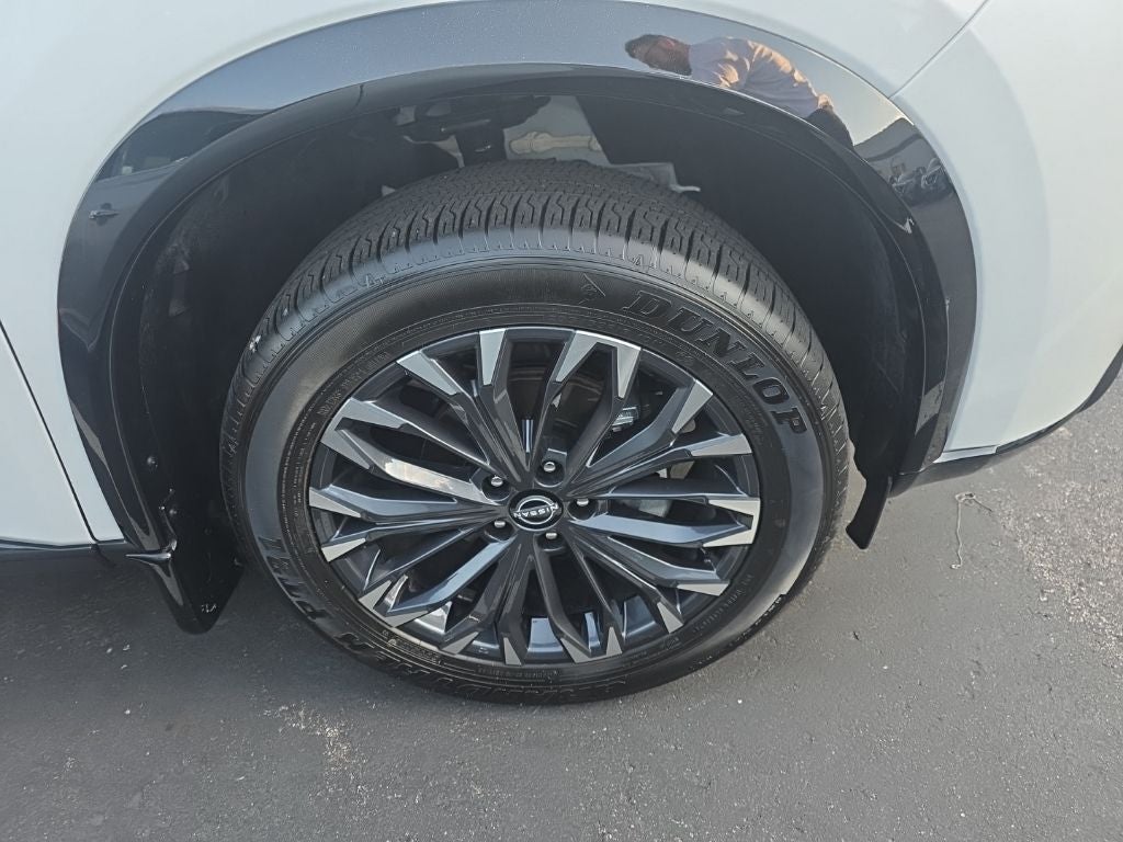 2025 Nissan Rogue Platinum