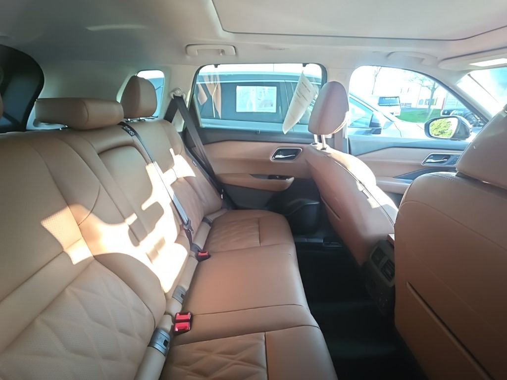 2025 Nissan Rogue Platinum