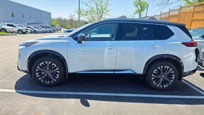 2025 Nissan Rogue Platinum