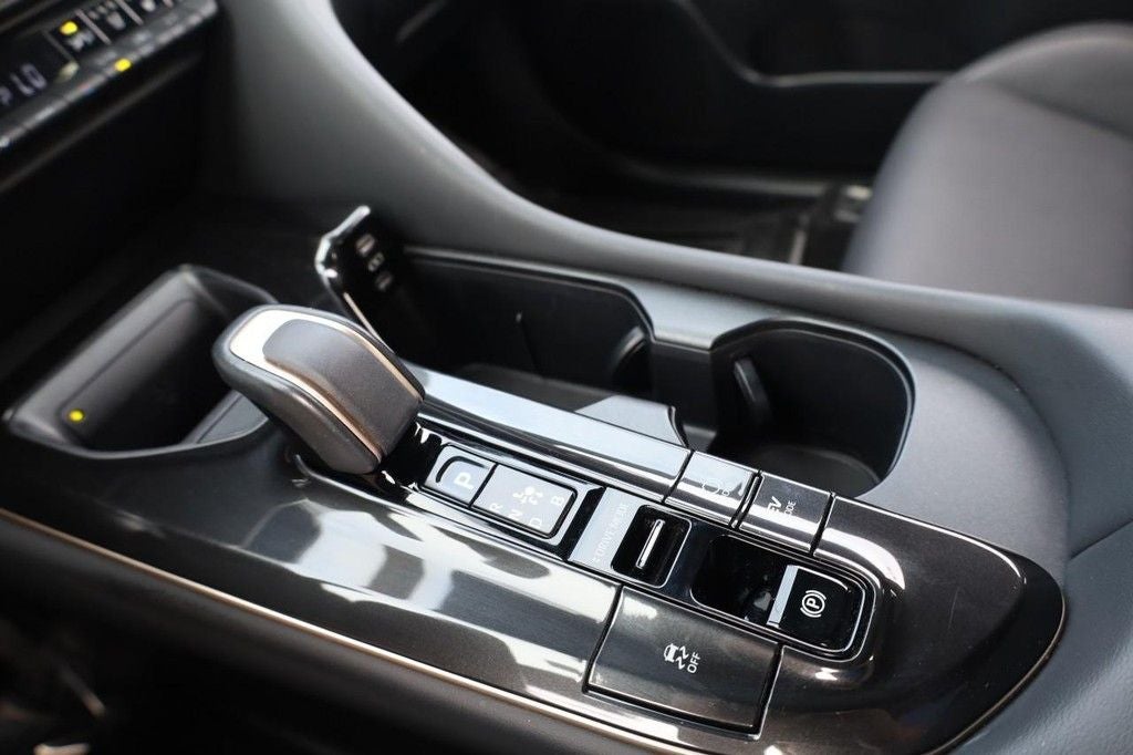 2025 Toyota Crown XLE AWD