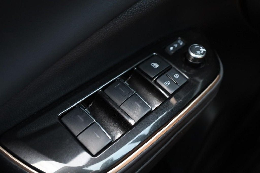 2025 Toyota Crown XLE AWD