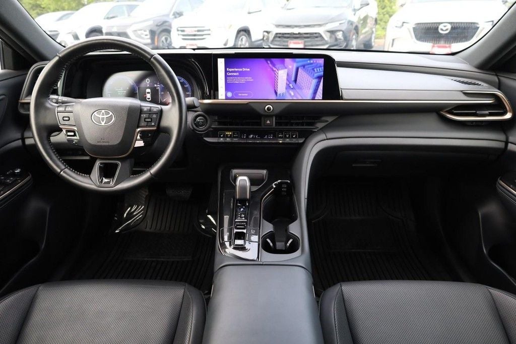 2025 Toyota Crown XLE AWD