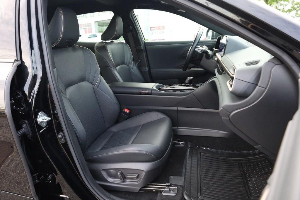 2025 Toyota Crown XLE AWD