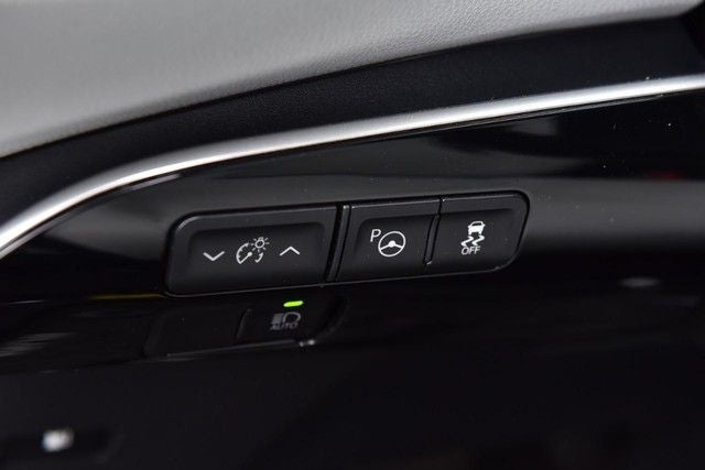 2019 Toyota Prius XLE AWD-e