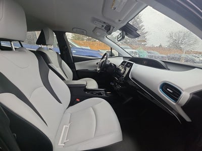 2019 Toyota Prius XLE AWD e