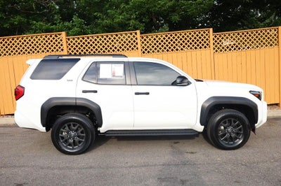 2025 Toyota 4Runner SR5 4WD