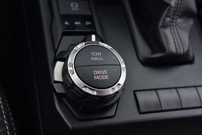 2025 Toyota 4Runner SR5 4WD