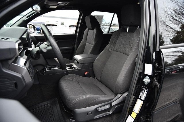 2025 Toyota 4Runner SR5 4WD