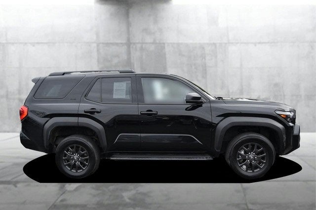 2025 Toyota 4Runner SR5 4WD