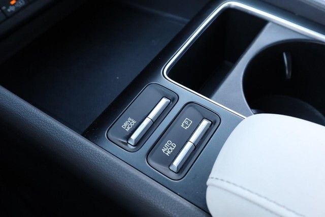 2025 Hyundai Sonata SEL [MotorTrend Certified]
