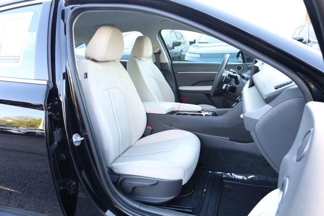 2025 Hyundai Sonata SEL [MotorTrend Certified]