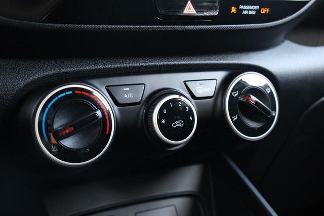 2021 Hyundai Venue SE [MotorTrend Certified]