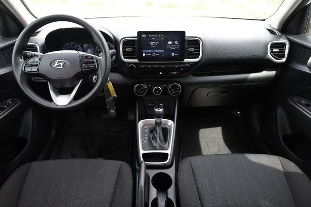 2021 Hyundai Venue SE [MotorTrend Certified]