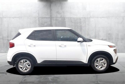 2021 Hyundai Venue SE [MotorTrend Certified]