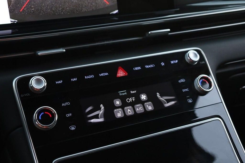 2025 Genesis GV80 2.5T