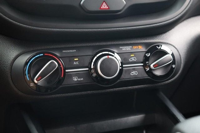 2025 Kia Soul LX Technology Package