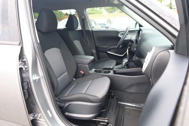 2025 Kia Soul LX Technology Package