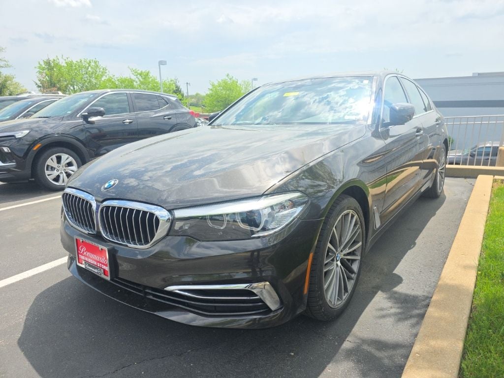 2019 BMW 5 Series 530i xDrive Luxury Package [MotorTrend Certified]