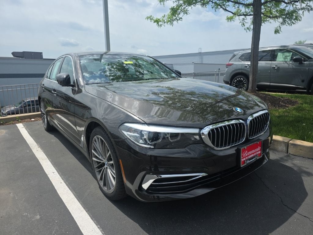 2019 BMW 5 Series 530i xDrive Luxury Package [MotorTrend Certified]