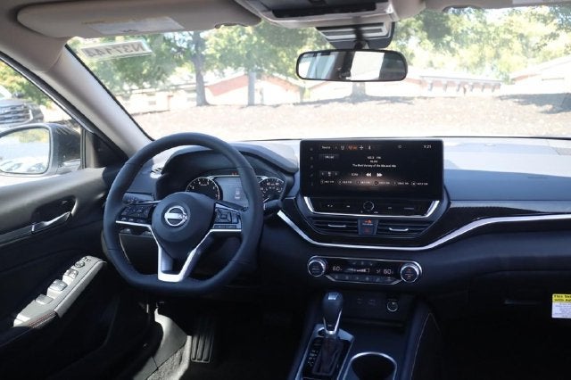 2026 Nissan Altima SR