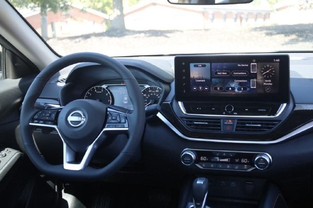2026 Nissan Altima SR