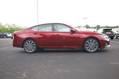 2026 Nissan Altima SV