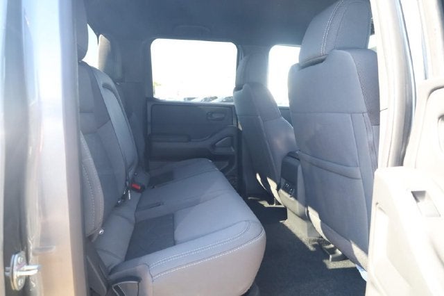 2027 Nissan Frontier Crew Cab SV