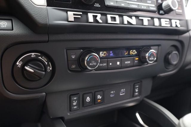 2026 Nissan Frontier Crew Cab SV