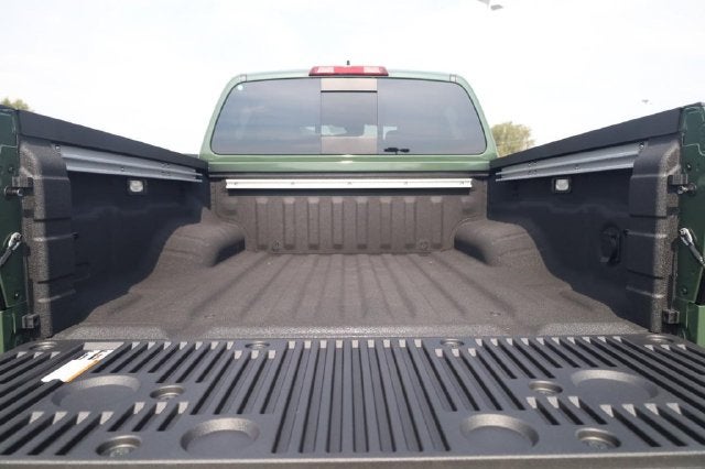 2027 Nissan Frontier Crew Cab SV