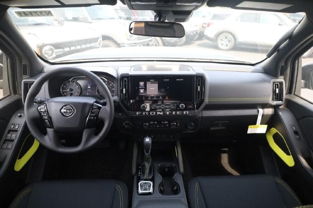 2027 Nissan Frontier Crew Cab SV