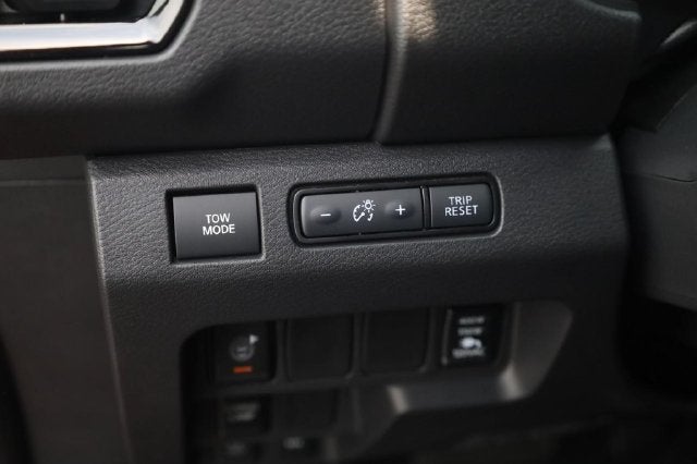 2027 Nissan Frontier Crew Cab PRO-4X®