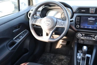 2025 Nissan Versa SR