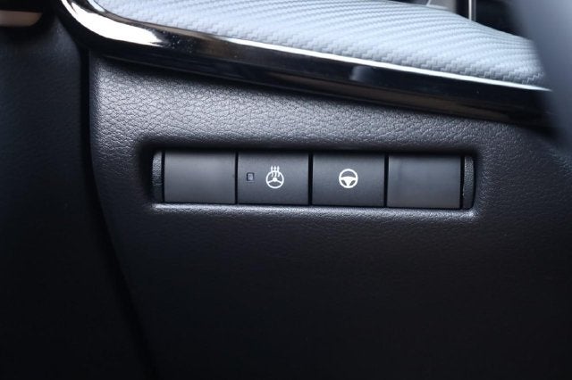 2027 Nissan Kicks SR