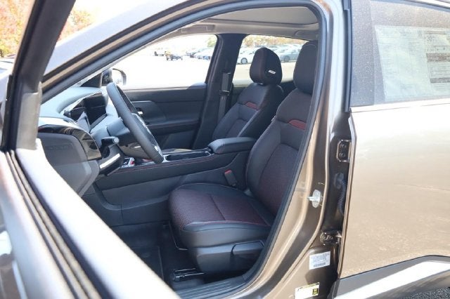 2027 Nissan Kicks SR