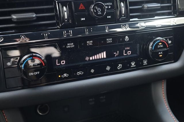 2026 Nissan Pathfinder Rock Creek®