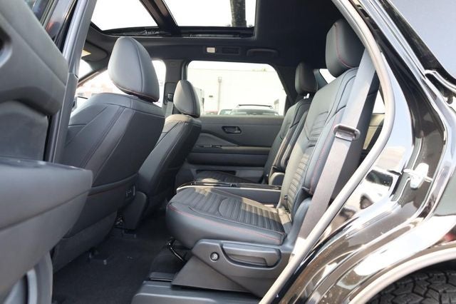 2026 Nissan Pathfinder Rock Creek®